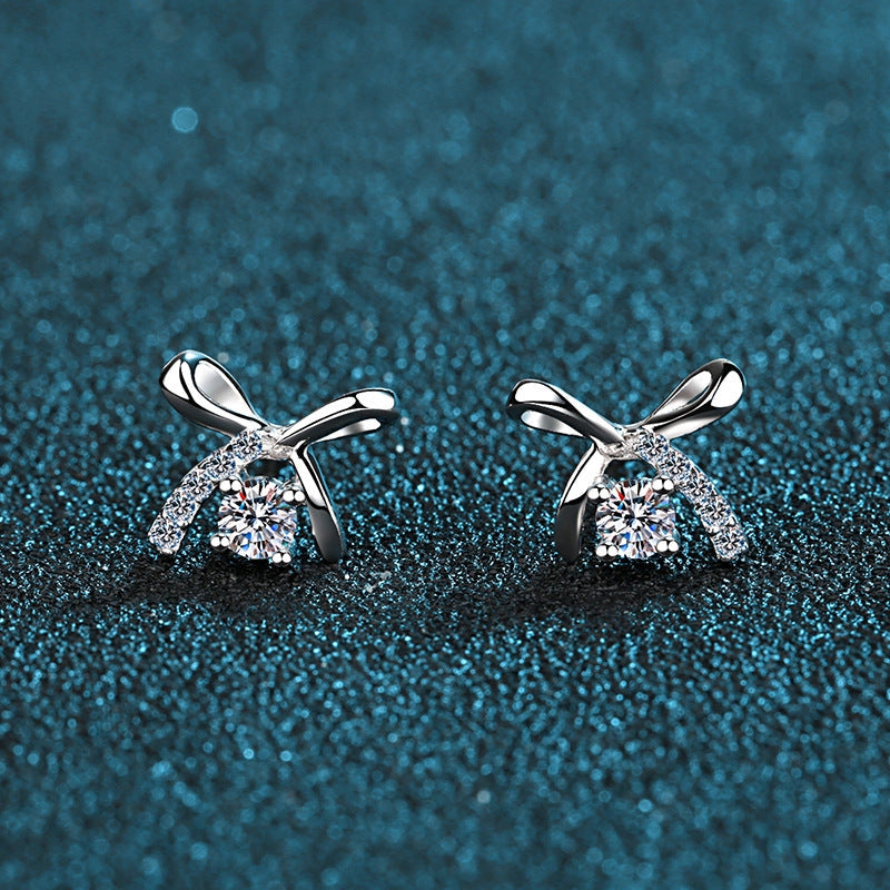 Four-Prong Bow Moissanite Stud Earrings