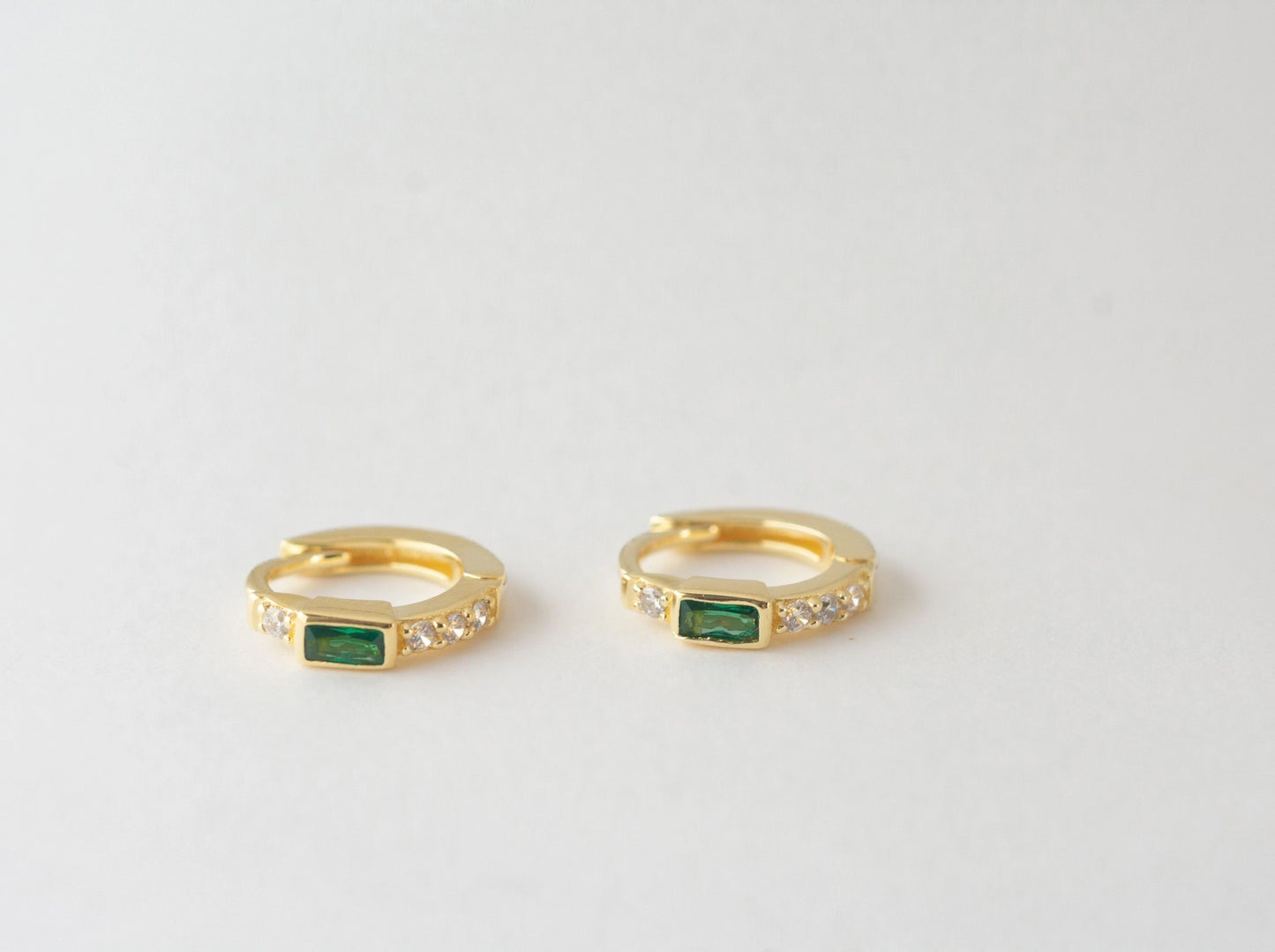 Emerald Baguette