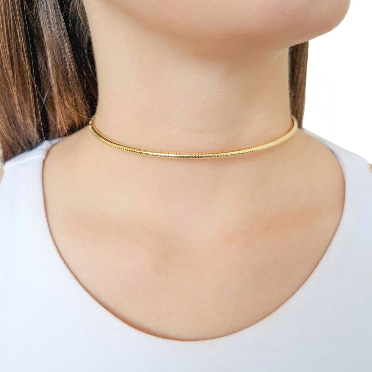 Mola Choker